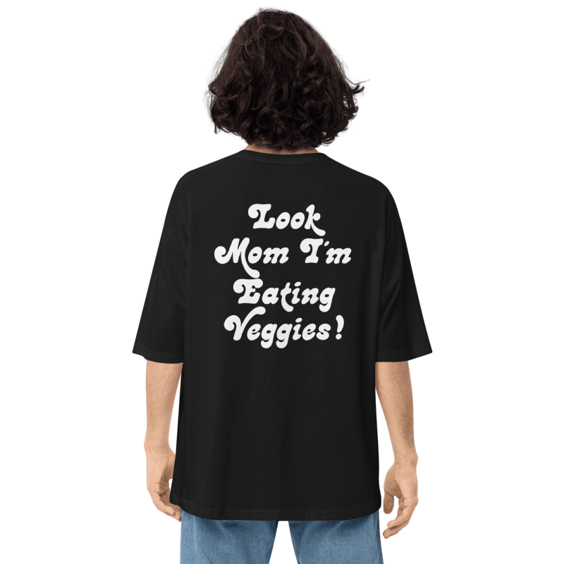 True Urban "Look Mom i´m eating veggies" T shirt